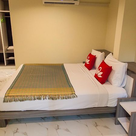 Zen Rooms Samsen 3 Bangkok Exterior photo