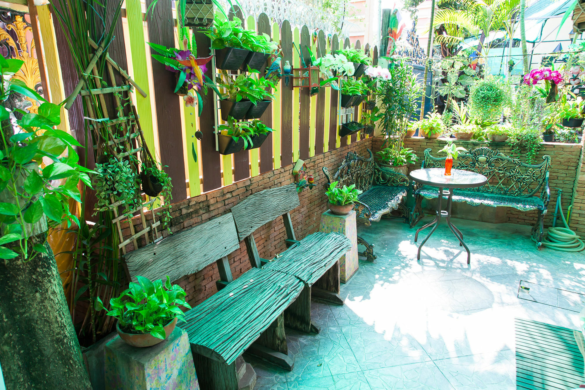 Zen Rooms Samsen 3 Bangkok Exterior photo